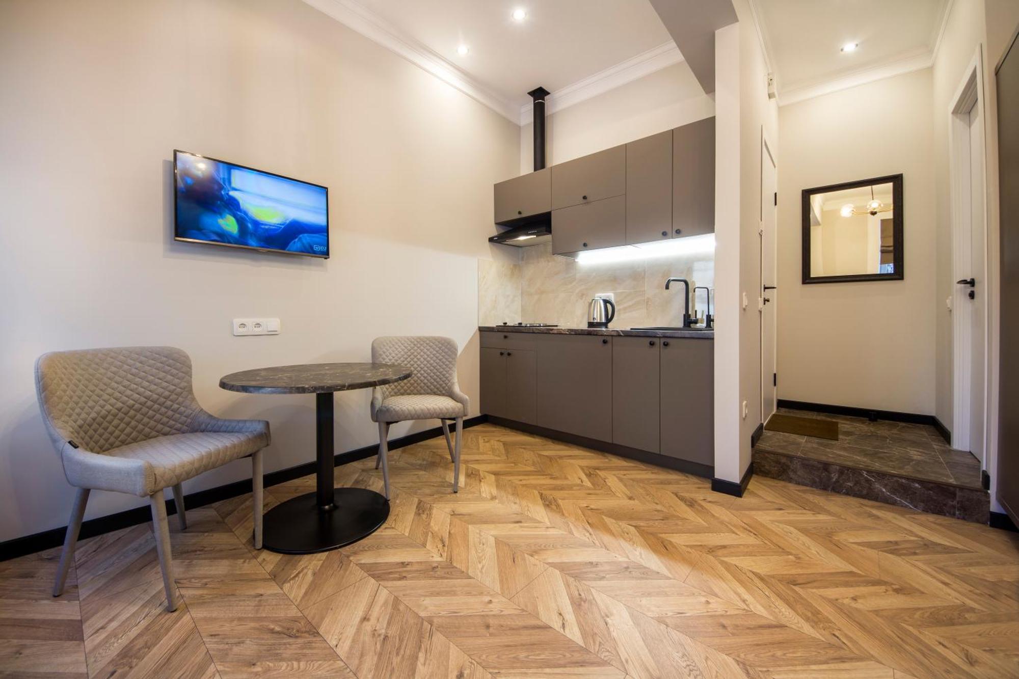 Self Check-In Apartments Maidan Area Kiev Exterior foto